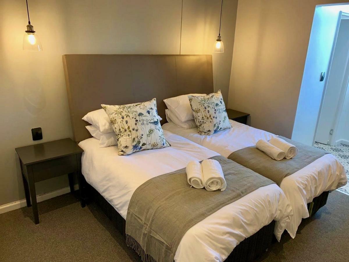 Oyster Lagoon Villa - Luxurious 2 Bed Apartment In Knysna Exterior foto