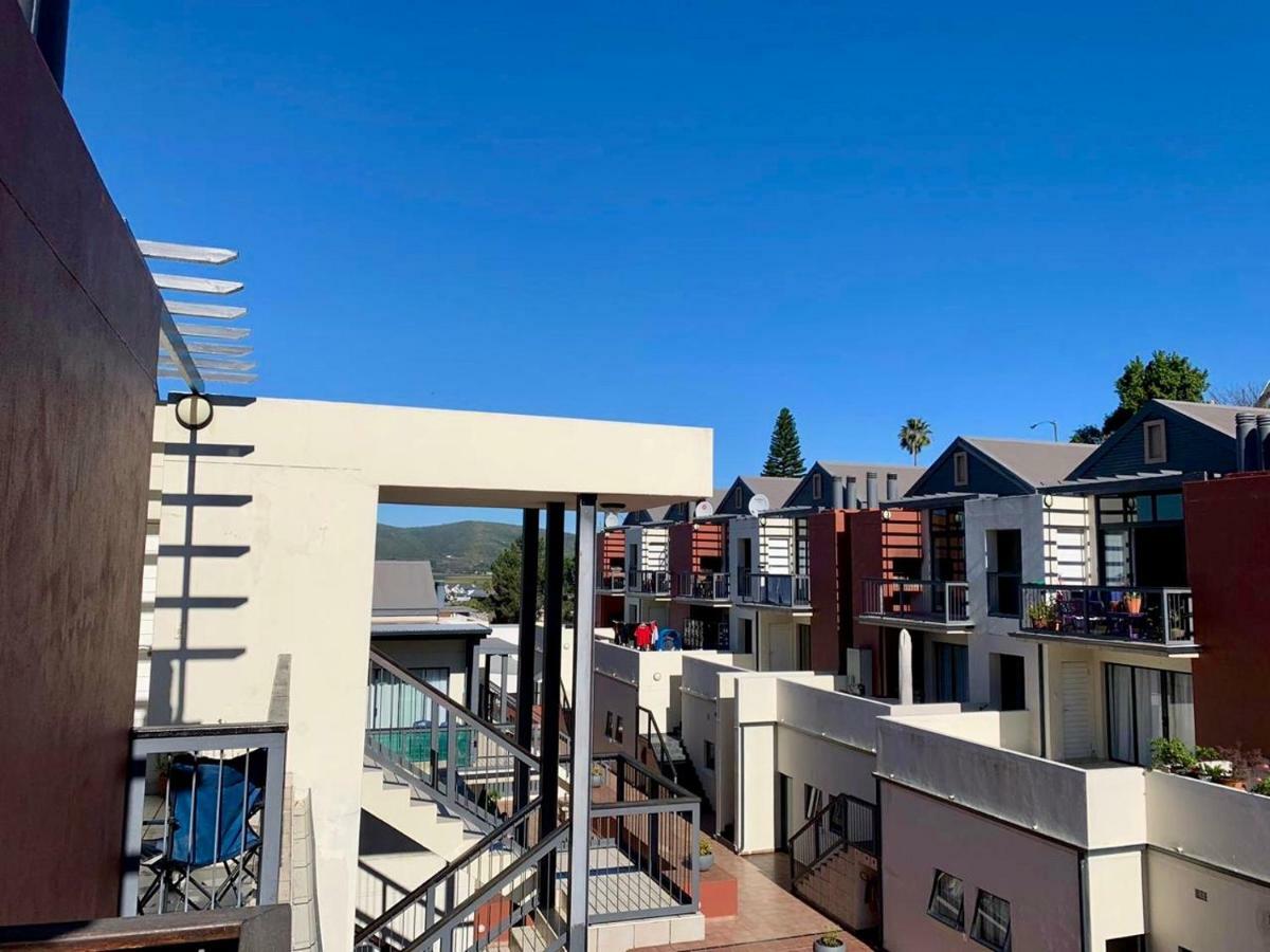 Oyster Lagoon Villa - Luxurious 2 Bed Apartment In Knysna Exterior foto